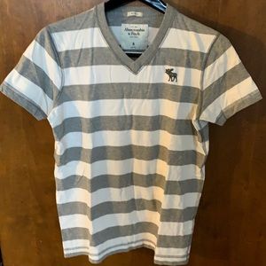 Mens Abercrombie & Fitch V Neck